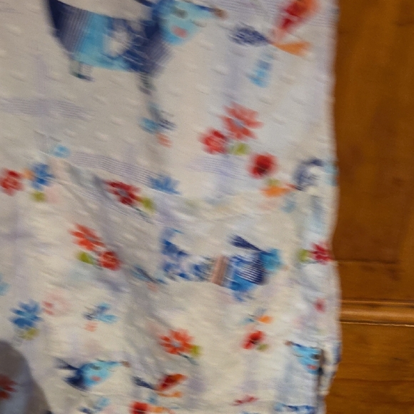 Dickies Red Trim Dog and Floral Scrub Top - Picture 5 of 6